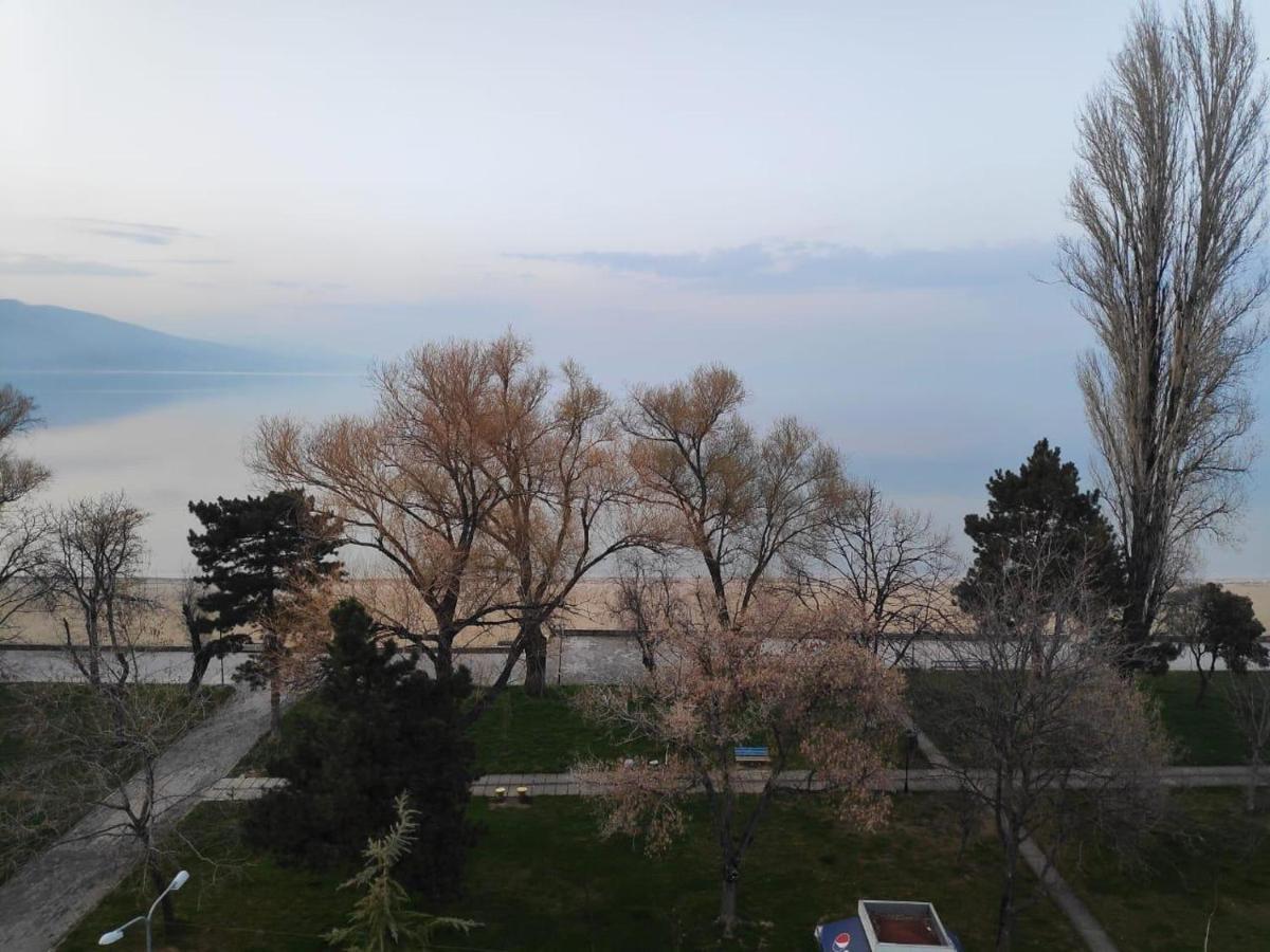 Vila Vadeha Pogradec Exterior foto
