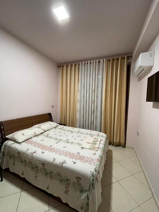 Vila Vadeha Pogradec Exterior foto