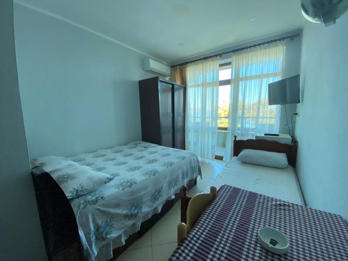 Vila Vadeha Pogradec Exterior foto
